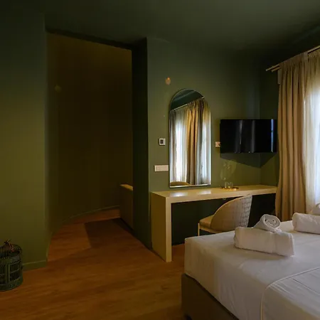 Blueblood - The * Kalamata