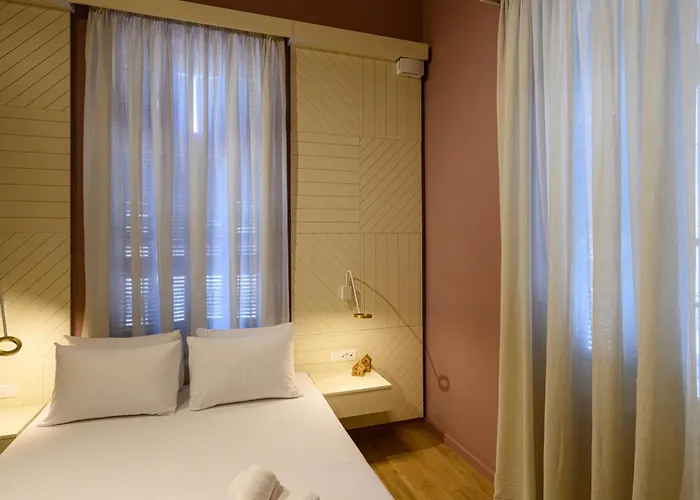 Blueblood - The 아파트