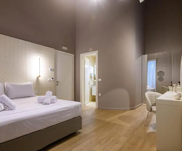 Blueblood - The Διαμέρισμα *