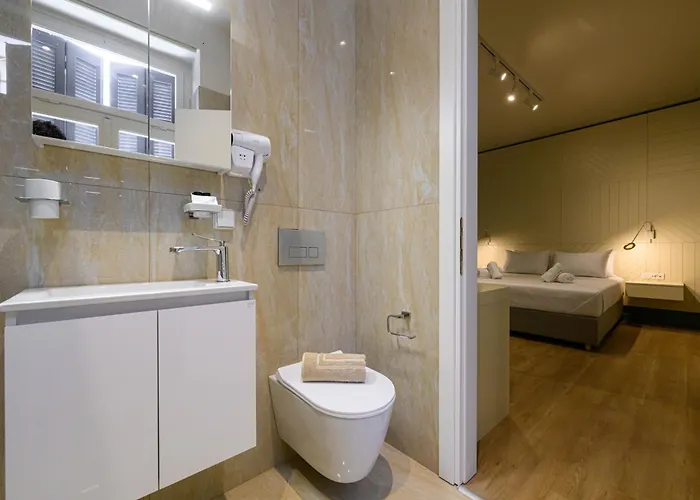 Blueblood - The * Καλαμάτα