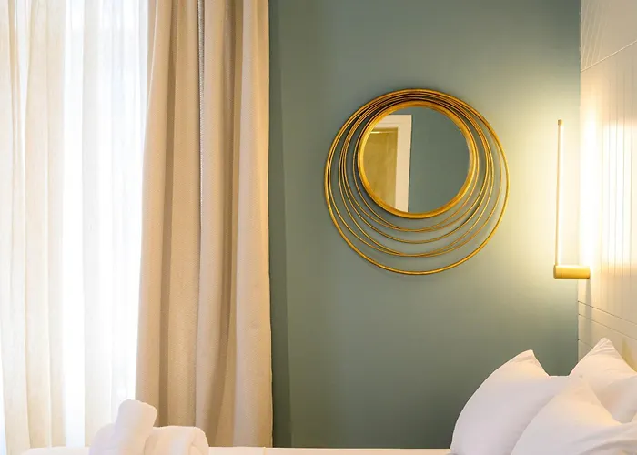 Blueblood - The Apartamento *