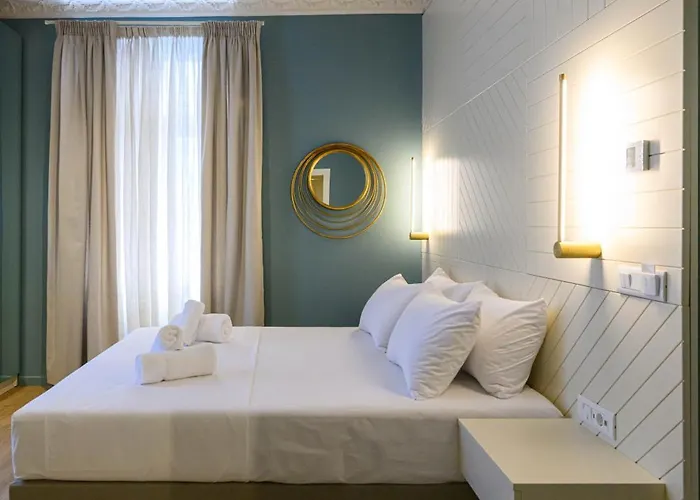 Blueblood - The Διαμέρισμα